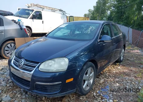 2008 Volkswagen Jetta Se/Sel z USA, uszkodzony, nr VIN 3VWRZ71K48M067079